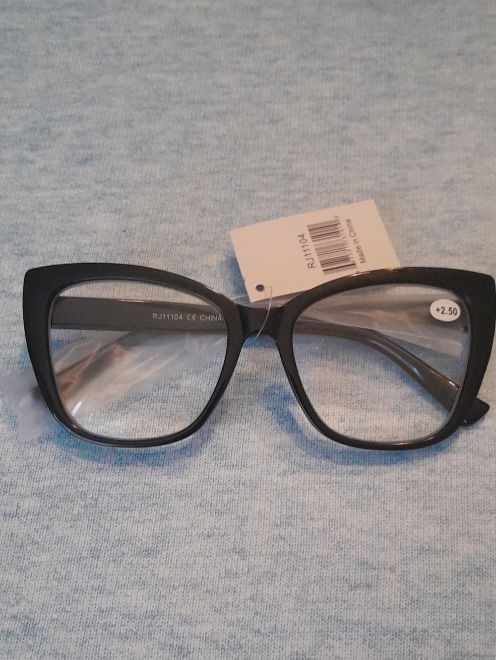 Black Reading Glasses +2.50 - Women's Accessories